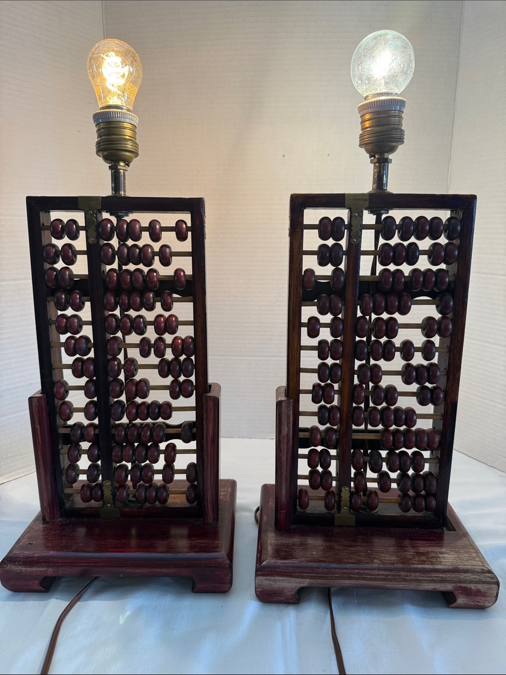 Vtg Mid Century Chinese Redwood Style Abacus Table Lamps Brass & Beads Set of 2